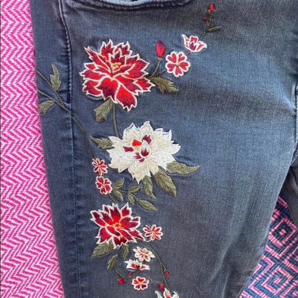 Boho Floral embroidered skinny jeans-DRIFTWOOD - Picture 2 of 5